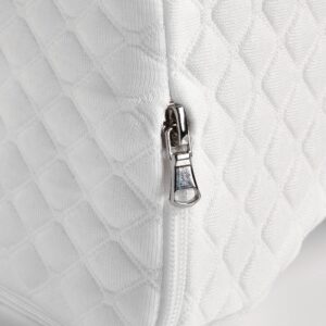 Close up photo of the high quality Zip on the Slumbar knee pillow for back pain and sciatica
